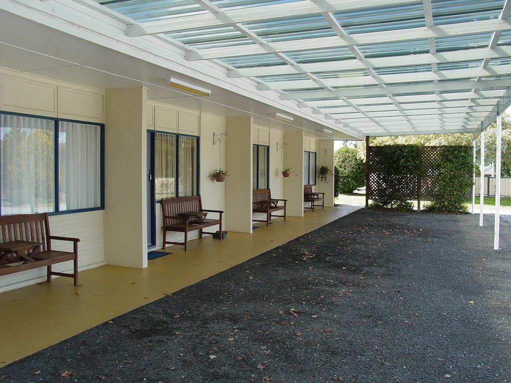 Tally Ho Motor Inn Tenterfield Exterior foto